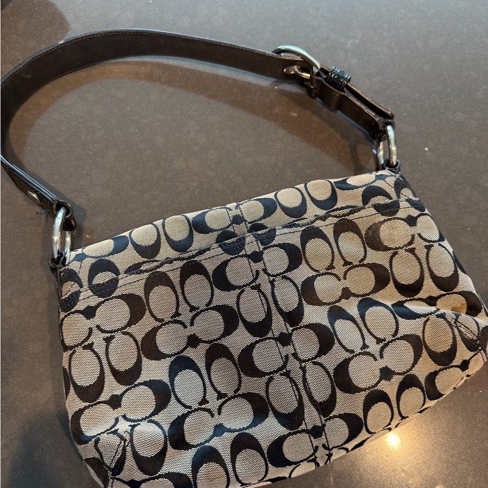 Vintage Coach signature Soho shoulder bag - Picture 2 of 4